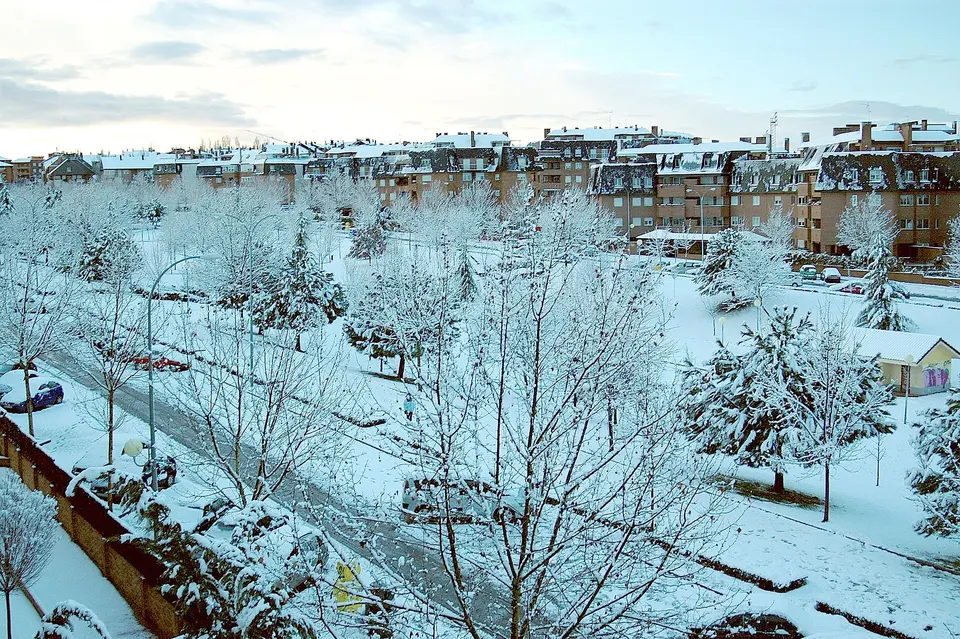 Majadahonda nevada vista desde un balcón